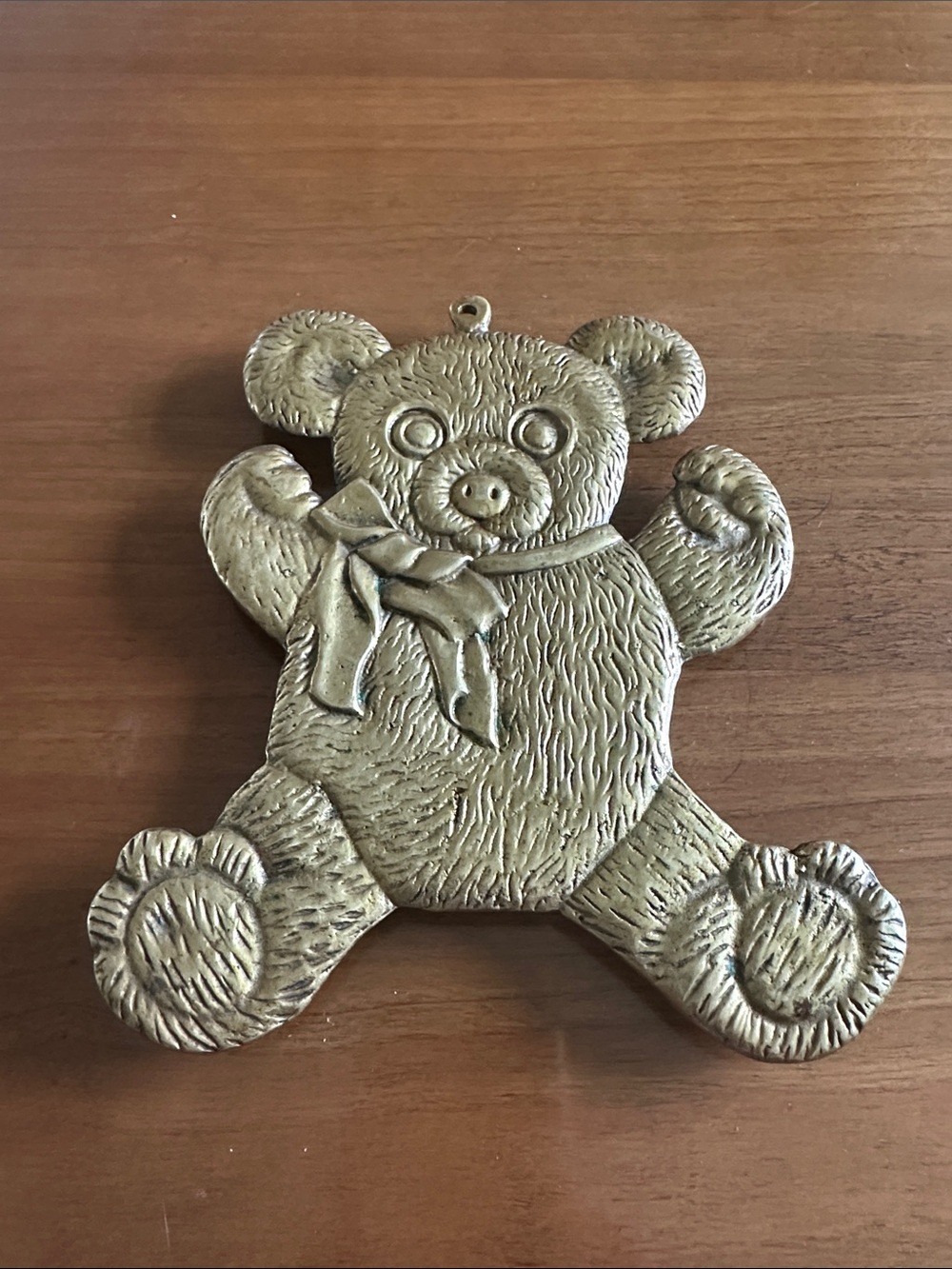 Vintage 1983 Mann Solid Brass Teddy Bear Wall Hanging/Trivet - Gold Tone